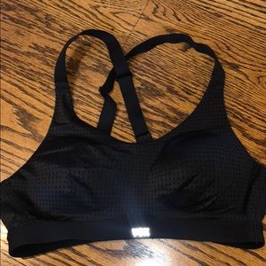 VS Sports Bra